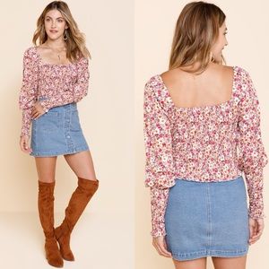 Women's Mi Ami Long Sleeve Smocked Floral Top Size Large NEW
